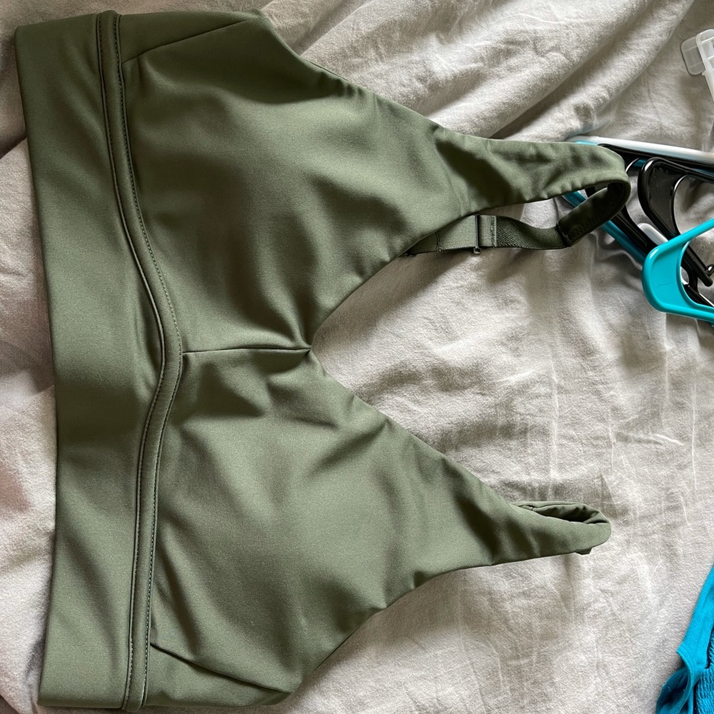 WOMEN’S Fabletics All Day Every Day Bra